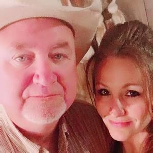 Meet your Posher, Gena